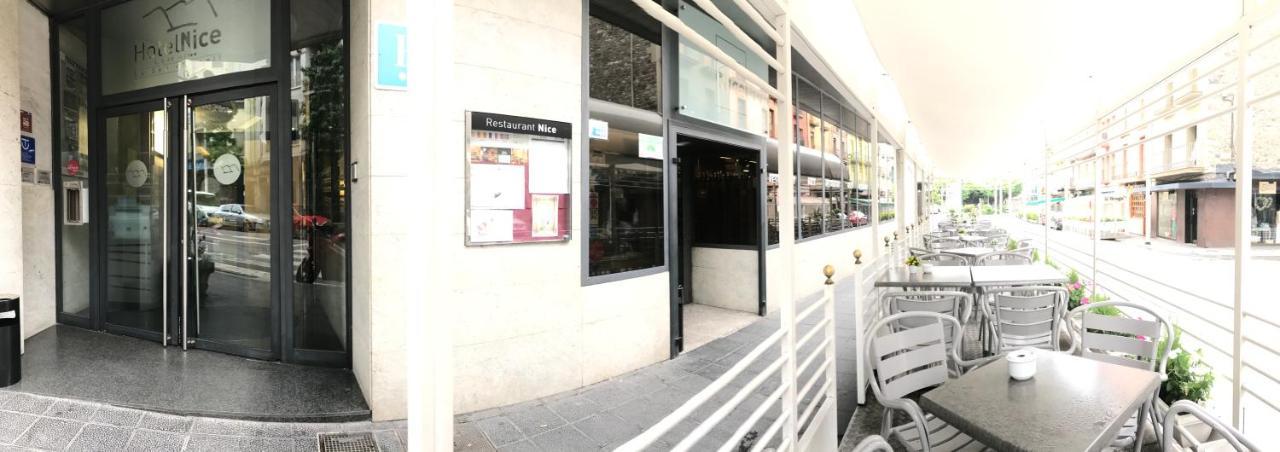 Hotel Nice La Seu d'Urgell Extérieur photo